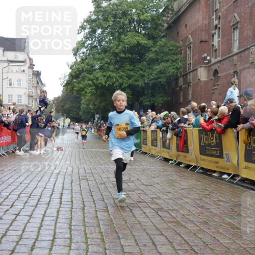 13.09.2026 - Kiel Lauf Yannick Fuchs http://msf.ph/oto/10277049 13.09.2026 08:50:12 Ziel 1710, 2909, 3167, 5168, 5258, 8786, 11542, 135, 5168, 5258, 6891, 10319, 3487, 10359, 135, 6891 meine-sportfotos.de
