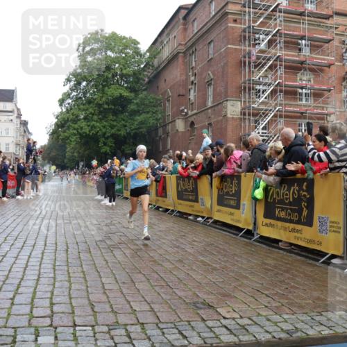 13.09.2026 - Kiel Lauf Yannick Fuchs http://msf.ph/oto/10277231 13.09.2026 08:50:19 Ziel 3167, 3487, 8786, 11542, 1710, 2909, 5168, 5258, 10319, 2443, 7511, 10359, 135, 6891 meine-sportfotos.de