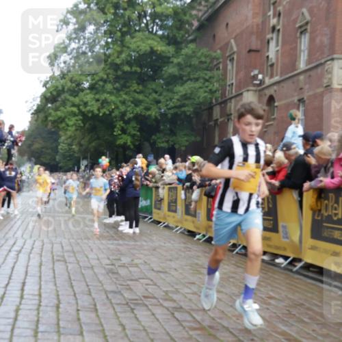 13.09.2026 - Kiel Lauf Yannick Fuchs http://msf.ph/oto/10277314 13.09.2026 08:50:25 Ziel 3167, 3487, 10359, 1710, 2909, 5168, 5258, 8786, 10319, 11542, 2125, 2443, 3106, 5792, 7511, 10319 meine-sportfotos.de
