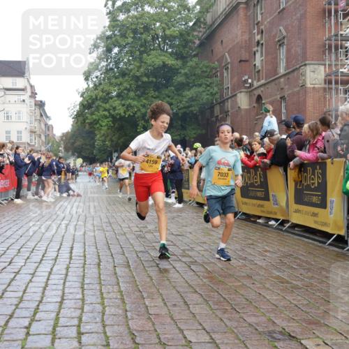 13.09.2026 - Kiel Lauf Yannick Fuchs http://msf.ph/oto/10277938 13.09.2026 08:50:59 Ziel 496, 2343, 5959, 10957, 497, 2125, 2443, 3106, 5792, 7511, 9612, 10359, 10987, 1238, 1724, 4159, 5010, 7033, 10463, 10970, 11688, 3167, 3487 meine-sportfotos.de