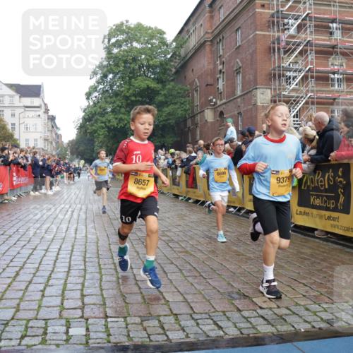 13.09.2026 - Kiel Lauf Yannick Fuchs http://msf.ph/oto/10278219 13.09.2026 08:51:12 Ziel 1238, 1724, 4159, 5010, 7033, 10463, 10970, 11688, 496, 497, 2125, 2343, 3106, 5792, 5959, 9612, 10957, 10987, 444, 909, 3683, 4741, 5211, 5439, 5906, 6699, 8206, 8657, 8883, 9379, 9929, 2443, 7511 meine-sportfotos.de
