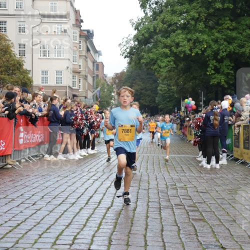 13.09.2026 - Kiel Lauf Yannick Fuchs http://msf.ph/oto/10279188 13.09.2026 08:52:11 Ziel 2015, 3178, 3392, 3871, 5810, 6372, 7034, 8477, 8736, 10102, 10826, 11608, 1210, 1572, 2020, 3392, 3538, 3557, 3779, 3901, 5130, 5169, 5580, 5976, 6205, 6532, 7171, 7521, 8538, 8543, 8700, 11448, 12102, 12467, 1647, 1809, 3782, 5075, 6517, 6937, 7881, 9381, 10396, 11752, 1243, 3779, 3901, 5130, 5793, 5906, 5976, 6699, 8206, 8538 meine-sportfotos.de