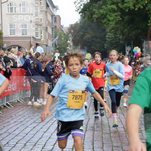 13.09.2026 - Kiel Lauf Yannick Fuchs http://msf.ph/oto/10279902 13.09.2026 08:53:04 Ziel 237, 1263, 4756, 5149, 5342, 5373, 6579, 7085, 8018, 8510, 8601, 10024, 10627, 11706, 1799, 2402, 2609, 2613, 3782, 4158, 4668, 5075, 5121, 5147, 5334, 5405, 6210, 6283, 7025, 7423, 7611, 7894, 8745, 10024, 10396, 10414, 10779, 10991, 11248, 12397, 12454, 12460, 12488, 347, 1919, 2570, 2743, 2985, 3316, 3419, 4060, 4291, 5284, 5436, 6103, 7170, 7875, 8095, 8541, 8819, 8947, 10390, 12168, 3782, 5075, 6517, 7881, 9381 meine-sportfotos.de