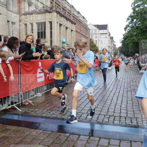 13.09.2026 - Kiel Lauf Yannick Fuchs http://msf.ph/oto/10280060 13.09.2026 08:53:14 Ziel 1919, 2985, 3316, 3419, 4060, 4756, 5342, 5436, 6103, 7170, 8018, 8510, 8541, 8601, 8819, 10390, 237, 1263, 1799, 2402, 2609, 4158, 4668, 5121, 5147, 5149, 5334, 5373, 5405, 6210, 6283, 6579, 7025, 7085, 7423, 7611, 7894, 8018, 8510, 8745, 10024, 10414, 10627, 10991, 11248, 11706, 12397, 12454, 12488, 347, 1159, 2016, 2570, 2614, 2743, 3210, 3328, 4291, 5177, 5284, 5344, 5455, 6846, 6894, 6979, 7240, 7635, 7875, 8095, 8857, 8947, 9410, 10122, 11455, 12168, 2613 meine-sportfotos.de