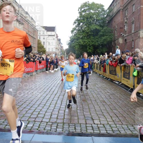 13.09.2026 - Kiel Lauf Yannick Fuchs http://msf.ph/oto/10280212 13.09.2026 08:53:25 Ziel 347, 1159, 1919, 2570, 2614, 2743, 2985, 3210, 3316, 3328, 3419, 4291, 5284, 5344, 6103, 6846, 6894, 6979, 7170, 7240, 7635, 7875, 8095, 8541, 8819, 8857, 8947, 9410, 10122, 11185, 11455, 12168, 237, 1263, 2985, 3316, 4060, 4756, 5147, 5149, 5342, 5373, 5405, 5436, 6210, 6579, 7085, 7611, 8018, 8510, 8601, 10024, 10390, 10627, 10991, 11706, 12488, 888, 1149, 1332, 2016, 2447, 5120, 5177, 5455, 6004, 6702, 8024, 8525, 8671, 8968, 9816, 10997, 5147, 5405, 6210, 12488 meine-sportfotos.de