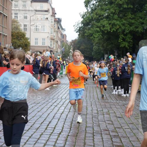 13.09.2026 - Kiel Lauf Yannick Fuchs http://msf.ph/oto/10280254 13.09.2026 08:53:29 Ziel 347, 1159, 1919, 2016, 2570, 2614, 2743, 3210, 3328, 4291, 5177, 5284, 5344, 5455, 6846, 6894, 6979, 7170, 7240, 7635, 7875, 8095, 8857, 8947, 9410, 10122, 11185, 11455, 11830, 12168, 237, 1263, 1919, 2985, 3316, 3419, 4060, 4756, 5149, 5342, 5373, 5436, 6103, 6579, 7085, 7170, 8018, 8510, 8541, 8601, 8819, 10024, 10390, 10627, 11706, 888, 1149, 1332, 2447, 3234, 5120, 6004, 6628, 6702, 8024, 8525, 8671, 8968, 9816, 10997, 5147, 5405, 6210, 10024, 12488 meine-sportfotos.de