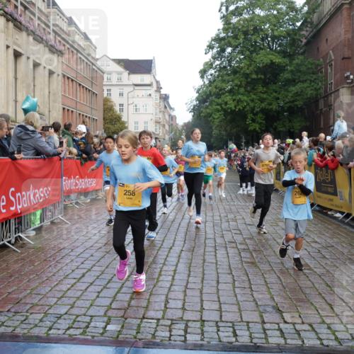 13.09.2026 - Kiel Lauf Yannick Fuchs http://msf.ph/oto/10280365 13.09.2026 08:53:35 Ziel 888, 1149, 1159, 2016, 2614, 3210, 3328, 5177, 5344, 5455, 6004, 6846, 6894, 6979, 7240, 7635, 8024, 8525, 8857, 8968, 9410, 9816, 10122, 11185, 11455, 11593, 11830, 347, 1919, 2570, 2743, 2985, 3316, 3419, 4060, 4291, 4756, 5284, 5342, 5344, 5436, 6103, 6579, 6846, 7085, 7170, 7875, 8018, 8095, 8510, 8541, 8601, 8819, 8947, 9410, 10390, 11455, 12168, 193, 258, 262, 1332, 1529, 2141, 2447, 3234, 4607, 4791, 5120, 5432, 6267, 6628, 6702, 8671, 10997, 5147, 10024, 12488 meine-sportfotos.de