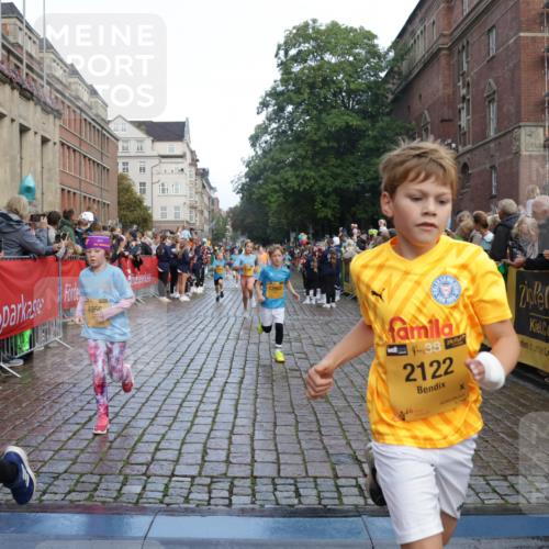 13.09.2026 - Kiel Lauf Yannick Fuchs http://msf.ph/oto/10280433 13.09.2026 08:53:41 Ziel 888, 1149, 1332, 2016, 2447, 5120, 5177, 5455, 6004, 6702, 8024, 8525, 8671, 8968, 9816, 10997, 11170, 11593, 11830, 12511, 12548, 12828, 347, 1159, 1919, 2570, 2614, 2743, 2985, 3210, 3316, 3328, 3419, 4060, 4291, 5177, 5284, 5342, 5344, 5436, 6103, 6846, 6894, 6979, 7170, 7240, 7635, 7875, 8095, 8541, 8601, 8819, 8857, 8947, 9410, 10122, 10390, 11185, 11455, 12168, 120, 193, 258, 262, 1529, 1823, 2141, 3234, 4607, 4791, 5432, 6267, 6628, 5342, 8601 meine-sportfotos.de