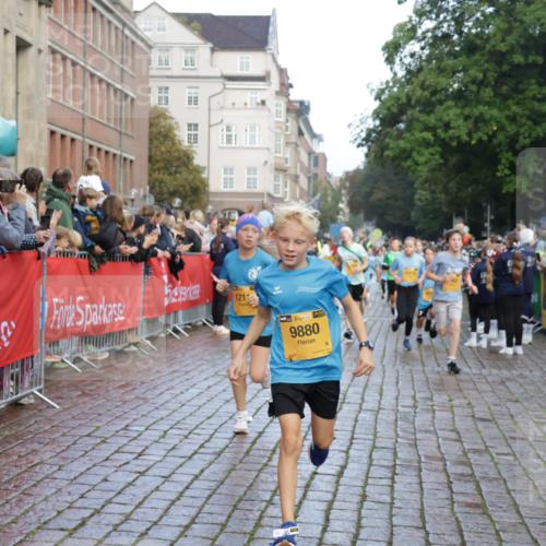 13.09.2026 - Kiel Lauf Yannick Fuchs http://msf.ph/oto/10280493 13.09.2026 08:53:46 Ziel 888, 1149, 1332, 2447, 3234, 4607, 5120, 6004, 6267, 6628, 6702, 8024, 8525, 8671, 8968, 9266, 9816, 10997, 11170, 11593, 12511, 12548, 12828, 347, 1159, 1919, 2016, 2570, 2614, 2743, 2985, 3210, 3316, 3328, 3419, 4060, 4291, 5177, 5284, 5344, 5436, 5455, 6103, 6846, 6894, 6979, 7170, 7240, 7635, 7875, 8095, 8541, 8819, 8857, 8947, 9410, 10122, 10390, 11185, 11455, 11830, 12168, 120, 193, 258, 262, 1529, 1823, 2141, 4791, 5432, 5342, 8601 meine-sportfotos.de