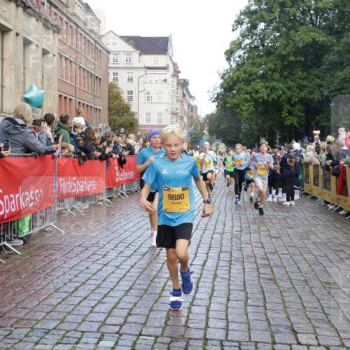 13.09.2026 - Kiel Lauf Yannick Fuchs http://msf.ph/oto/10280496 13.09.2026 08:53:46 Ziel 888, 1149, 1332, 2447, 3234, 4607, 5120, 6004, 6267, 6628, 6702, 8024, 8525, 8671, 8968, 9266, 9816, 10997, 11170, 11593, 12511, 12548, 12828, 347, 1159, 1919, 2016, 2570, 2614, 2743, 2985, 3210, 3316, 3328, 3419, 4060, 4291, 5177, 5284, 5344, 5436, 5455, 6103, 6846, 6894, 6979, 7170, 7240, 7635, 7875, 8095, 8541, 8819, 8857, 8947, 9410, 10122, 10390, 11185, 11455, 11830, 12168, 120, 193, 258, 262, 1529, 1823, 2141, 4791, 5432, 5342, 8601 meine-sportfotos.de