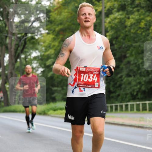 13.09.2026 - 21. swb-Marathon Bremen TobiasT http://msf.ph/oto/10280693 13.09.2026 11:39:04 Laufen 1034, 21, 26 meine-sportfotos.de