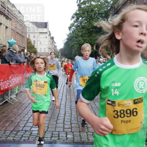 13.09.2026 - Kiel Lauf Yannick Fuchs http://msf.ph/oto/10280728 13.09.2026 08:54:09 Ziel 488, 1244, 1540, 2324, 2489, 4059, 4618, 4717, 4956, 5236, 5586, 5993, 6134, 7470, 9291, 9850, 9880, 10775, 10868, 12111, 12112, 12663, 12829, 120, 193, 258, 262, 888, 1149, 1332, 1529, 1823, 2122, 2141, 2324, 2447, 3234, 4607, 4791, 5120, 5432, 5455, 6004, 6267, 6628, 6702, 6733, 7341, 7815, 8006, 8024, 8332, 8525, 8671, 8968, 9266, 9816, 10726, 10997, 11170, 11593, 11830, 12511, 12548, 12663, 12711, 12828, 241, 1218, 1463, 2610, 2742, 3211, 3896, 3936, 4494 meine-sportfotos.de