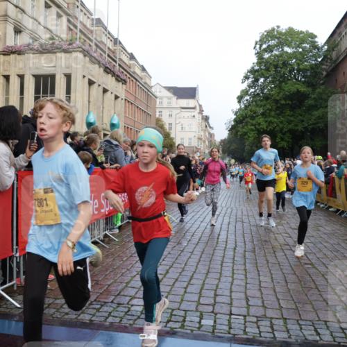 13.09.2026 - Kiel Lauf Yannick Fuchs http://msf.ph/oto/10281477 13.09.2026 08:55:11 Ziel 471, 495, 889, 1450, 1768, 3218, 3219, 3863, 5212, 5860, 6206, 6570, 7222, 7917, 8546, 9216, 10604, 10716, 10817, 10822, 11071, 11235, 11573, 12291, 12349, 159, 495, 561, 744, 820, 1701, 2139, 2542, 2699, 2754, 2770, 2773, 3457, 4069, 4227, 4348, 4828, 5454, 6574, 6607, 6737, 7877, 8670, 8850, 9045, 9163, 9533, 10279, 10447, 10488, 11133, 11263, 11330, 11433, 11464, 11470, 11780, 12654, 114, 329, 589, 1106, 1109, 1297, 1489, 1952, 2023, 3356, 3693, 5225, 7072, 11656 meine-sportfotos.de