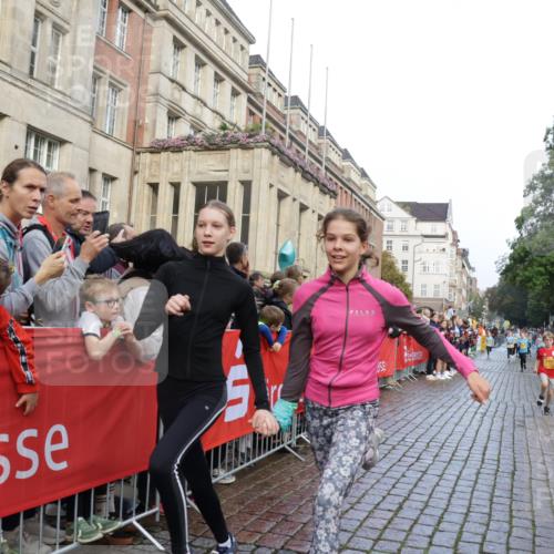 13.09.2026 - Kiel Lauf Yannick Fuchs http://msf.ph/oto/10281494 13.09.2026 08:55:12 Ziel 114, 471, 889, 1450, 1489, 1768, 3218, 3219, 3863, 5212, 5860, 6206, 6570, 7222, 7917, 8546, 9216, 10604, 10716, 10817, 10822, 11071, 11235, 11400, 11573, 12291, 12349, 159, 495, 561, 744, 820, 1701, 2139, 2699, 2754, 2770, 2773, 3457, 4069, 4227, 4348, 4828, 5454, 6574, 6607, 6737, 7877, 8670, 8850, 9045, 9163, 9533, 10279, 10447, 10488, 11133, 11263, 11330, 11433, 11464, 11470, 11780, 12654, 329, 589, 1106, 1109, 1297, 1952, 2023, 3356, 3693, 5225, 7072, 11656 meine-sportfotos.de