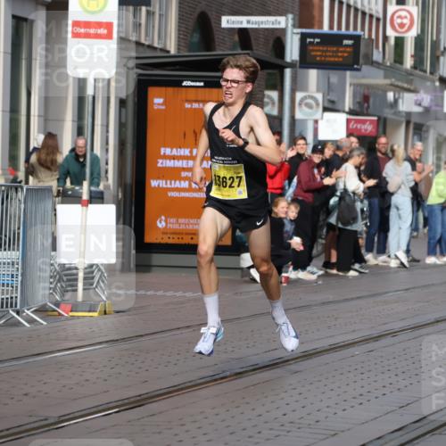 13.09.2026 - 21. swb-Marathon Bremen Strokosch-Dieckow http://msf.ph/oto/10281508 13.09.2026 10:27:03 Ziel 13502, 13627 meine-sportfotos.de