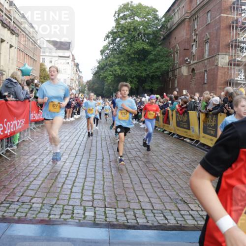 13.09.2026 - Kiel Lauf Yannick Fuchs http://msf.ph/oto/10281688 13.09.2026 08:55:28 Ziel 329, 589, 1106, 1109, 1297, 1952, 2023, 2026, 2272, 2344, 2642, 2932, 3356, 3693, 4359, 4760, 4761, 4966, 5225, 5932, 6268, 7072, 7207, 7601, 7852, 7907, 8027, 9344, 10222, 11469, 12219, 12530, 114, 471, 495, 744, 889, 1450, 1489, 1768, 2699, 2773, 3218, 3219, 3863, 4069, 4348, 4828, 5212, 5225, 5860, 6206, 6570, 6607, 7222, 7917, 8546, 9163, 9216, 10222, 10604, 10716, 10817, 10822, 11071, 11235, 11400, 11573, 11780, 12349, 277, 1150, 1160, 1310, 2453, 561, 820 meine-sportfotos.de