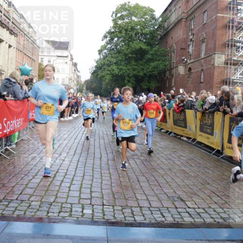 13.09.2026 - Kiel Lauf Yannick Fuchs http://msf.ph/oto/10281692 13.09.2026 08:55:28 Ziel 329, 589, 1106, 1109, 1297, 1952, 2023, 2026, 2272, 2344, 2642, 2932, 3356, 3693, 4359, 4760, 4761, 4966, 5225, 5932, 6268, 7072, 7207, 7601, 7852, 7907, 8027, 9344, 10222, 11469, 12219, 12530, 114, 471, 495, 744, 889, 1450, 1489, 1768, 2699, 2773, 3218, 3219, 3863, 4069, 4348, 4828, 5212, 5225, 5860, 6206, 6570, 6607, 7222, 7917, 8546, 9163, 9216, 10222, 10604, 10716, 10817, 10822, 11071, 11235, 11400, 11573, 11780, 12349, 277, 1150, 1160, 1310, 2453, 561, 820 meine-sportfotos.de