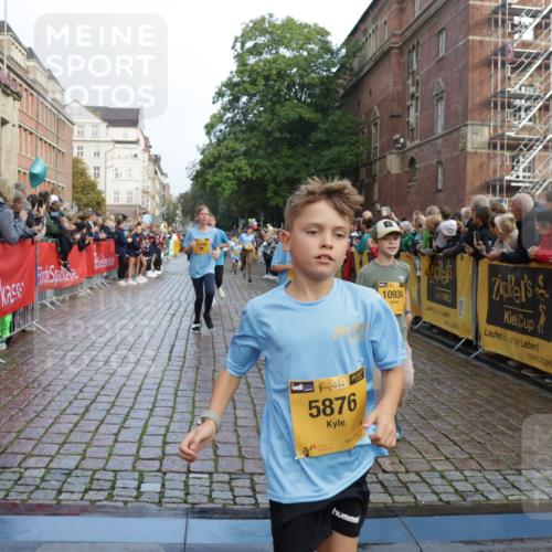 13.09.2026 - Kiel Lauf Yannick Fuchs http://msf.ph/oto/10281745 13.09.2026 08:55:32 Ziel 329, 589, 1106, 1952, 2023, 2026, 2272, 2344, 2642, 2932, 4122, 4359, 4760, 4761, 4966, 5932, 6268, 7207, 7601, 7852, 7907, 7929, 8027, 9344, 11469, 11657, 12219, 12530, 12712, 114, 471, 495, 744, 889, 1109, 1297, 1450, 1489, 1768, 2023, 2026, 2773, 2932, 3218, 3219, 3356, 3693, 3863, 4359, 4828, 5212, 5225, 5860, 6206, 6268, 6570, 7072, 7222, 7917, 8546, 9163, 9216, 10222, 10604, 10716, 10817, 10822, 11071, 11235, 11400, 11469, 11573, 12349, 277, 1150, 1160, 1310, 2453 meine-sportfotos.de