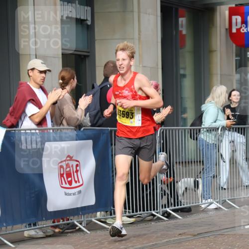 13.09.2026 - 21. swb-Marathon Bremen Strokosch-Dieckow http://msf.ph/oto/10281804 13.09.2026 10:28:42 Ziel 10597, 13604, 13614, 13624, 13515, 13547, 13567, 13593, 13635 meine-sportfotos.de