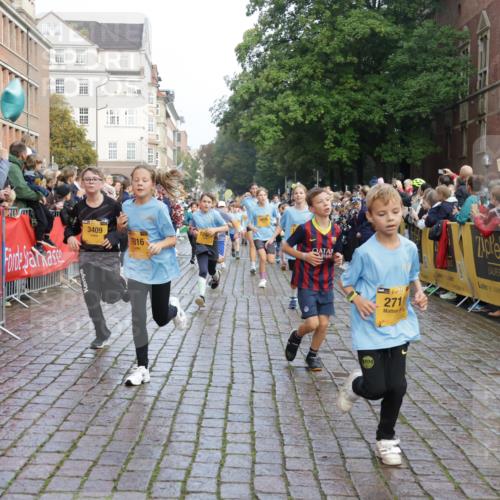 13.09.2026 - Kiel Lauf Yannick Fuchs http://msf.ph/oto/10281843 13.09.2026 08:55:41 Ziel 277, 1150, 1160, 1310, 1712, 1952, 2344, 2453, 2998, 3253, 4122, 7748, 7929, 9033, 9302, 10227, 10271, 10818, 11439, 11657, 12198, 12712, 114, 329, 471, 589, 1106, 1109, 1297, 1489, 1768, 1952, 2023, 2026, 2272, 2642, 2932, 3218, 3219, 3356, 3693, 3863, 4359, 4760, 4761, 4966, 5212, 5225, 5860, 5932, 6206, 6268, 7072, 7207, 7222, 7601, 7852, 7907, 8027, 8546, 9216, 9344, 10222, 10604, 10716, 10817, 10822, 11235, 11400, 11469, 11573, 12219 meine-sportfotos.de