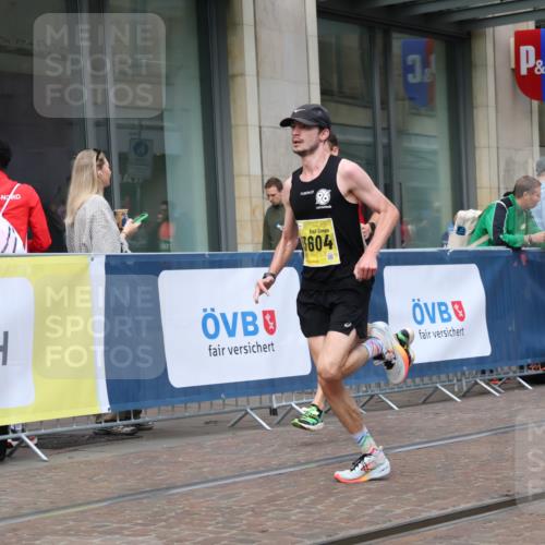 13.09.2026 - 21. swb-Marathon Bremen Strokosch-Dieckow http://msf.ph/oto/10281941 13.09.2026 10:29:09 Ziel 11234, 13517, 13542, 13557, 13623, 10597, 13604, 13614 meine-sportfotos.de