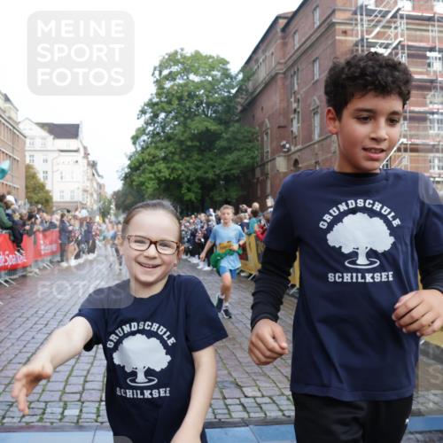 13.09.2026 - Kiel Lauf Yannick Fuchs http://msf.ph/oto/10282010 13.09.2026 08:55:56 Ziel 547, 645, 1160, 1249, 1310, 2711, 3253, 3358, 3409, 4545, 4682, 4755, 5289, 5297, 5547, 5781, 5876, 6290, 7816, 8619, 8960, 9792, 9930, 9935, 10188, 10934, 11376, 12557, 277, 329, 589, 1106, 1150, 1160, 1310, 1712, 1952, 2023, 2026, 2272, 2344, 2453, 2642, 2932, 2998, 3253, 4122, 4359, 4760, 4761, 4966, 5932, 6268, 7207, 7601, 7748, 7852, 7907, 7929, 8027, 9033, 9302, 9344, 10227, 10271, 10818, 11439, 11469, 11657, 12219, 12712, 74, 76, 669, 114 meine-sportfotos.de