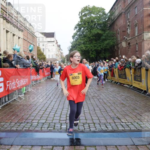 13.09.2026 - Kiel Lauf Yannick Fuchs http://msf.ph/oto/10282028 13.09.2026 08:55:58 Ziel 74, 234, 547, 645, 808, 1249, 1581, 2711, 3358, 3409, 3454, 4755, 5259, 5289, 5297, 5547, 5781, 5876, 7816, 8527, 8619, 8960, 9792, 9930, 9935, 10934, 11376, 12557, 277, 329, 589, 1106, 1150, 1160, 1310, 1712, 1952, 2272, 2344, 2453, 2642, 2998, 3253, 4122, 4545, 4682, 4760, 4761, 4966, 5876, 5932, 6290, 7207, 7601, 7748, 7852, 7907, 7929, 8027, 9033, 9302, 9344, 10227, 10271, 10818, 11439, 11657, 12219, 12712, 76, 669, 5823, 114, 7907, 12219 meine-sportfotos.de