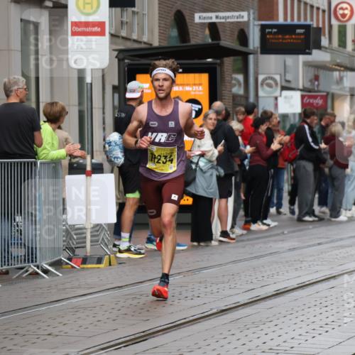 13.09.2026 - 21. swb-Marathon Bremen Strokosch-Dieckow http://msf.ph/oto/10282046 13.09.2026 10:29:31 Ziel 13510, 13579, 13623, 11234, 13517, 13542, 13557 meine-sportfotos.de