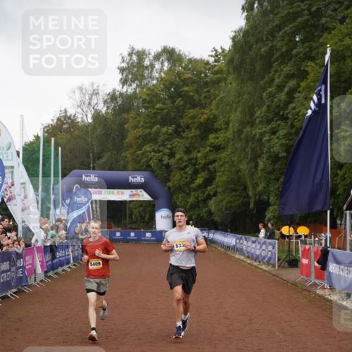 13.09.2026 - Airport Race Dennis Weichert http://msf.ph/oto/10282050 13.09.2026 10:18:45 Ziel 5409, 5411 meine-sportfotos.de