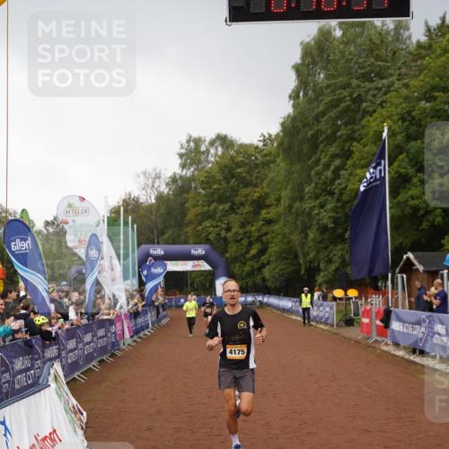 13.09.2026 - Airport Race Dennis Weichert http://msf.ph/oto/10282151 13.09.2026 10:19:24 Ziel 4175, 5120, 5205, 5451 meine-sportfotos.de
