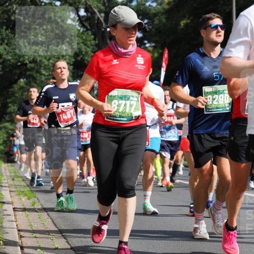 13.09.2026 - 21. swb-Marathon Bremen TobiasT http://msf.ph/oto/10282175 13.09.2026 12:00:04 Laufen 57, 1487, 8717, 4, 26, 9290, 21 meine-sportfotos.de