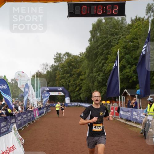 13.09.2026 - Airport Race Dennis Weichert http://msf.ph/oto/10282197 13.09.2026 10:19:25 Ziel 4175, 5120, 5205, 5451 meine-sportfotos.de
