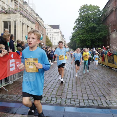 13.09.2026 - Kiel Lauf Yannick Fuchs http://msf.ph/oto/10282305 13.09.2026 08:56:14 Ziel 76, 669, 1126, 1346, 1444, 2143, 2197, 2497, 2640, 2685, 3179, 3350, 4165, 5012, 5687, 5759, 5823, 6003, 6212, 6232, 6275, 6591, 6738, 7155, 7390, 7489, 7702, 7726, 7769, 8056, 8259, 8544, 8917, 9374, 10803, 11310, 11409, 11995, 12138, 12242, 74, 76, 234, 277, 547, 645, 808, 1150, 1160, 1249, 1310, 1581, 1712, 2711, 2998, 3253, 3358, 3409, 3454, 4545, 4682, 4755, 5259, 5289, 5297, 5547, 5781, 5876, 6290, 7748, 9033, 9302, 10227, 10818, 11439, 3750, 4023, 5545 meine-sportfotos.de