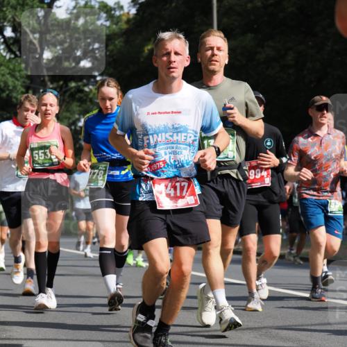 13.09.2026 - 21. swb-Marathon Bremen TobiasT http://msf.ph/oto/10282317 13.09.2026 12:01:00 Laufen 21, 5535, 778, 110, 2, 1, 0975, 1417, 994 meine-sportfotos.de