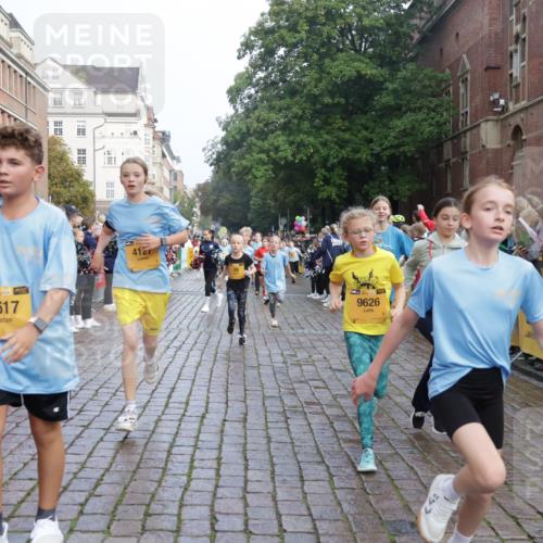 13.09.2026 - Kiel Lauf Yannick Fuchs http://msf.ph/oto/10282322 13.09.2026 08:56:15 Ziel 669, 1126, 1346, 1444, 2143, 2197, 2497, 2640, 2685, 3179, 3350, 3750, 4023, 4165, 5012, 5545, 5687, 5759, 5823, 6003, 6212, 6232, 6275, 6591, 6738, 7155, 7390, 7489, 7702, 7726, 7769, 8056, 8259, 8544, 8917, 9374, 10803, 11310, 11409, 11995, 12242, 74, 76, 234, 277, 547, 645, 808, 1126, 1150, 1160, 1249, 1310, 1444, 1581, 1712, 2143, 2711, 2998, 3253, 3358, 3409, 3454, 4545, 4682, 4755, 5012, 5259, 5289, 5297, 5547, 5781, 5876, 6290, 7748, 9033, 9302, 10227, 10818, 11439 meine-sportfotos.de