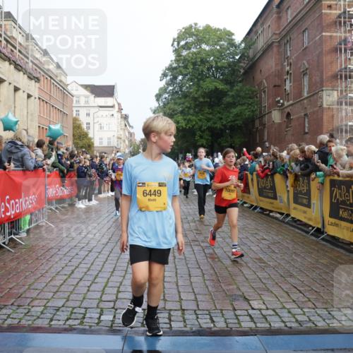 13.09.2026 - Kiel Lauf Yannick Fuchs http://msf.ph/oto/10282386 13.09.2026 08:56:20 Ziel 407, 470, 669, 759, 1009, 1346, 2173, 2497, 2640, 2685, 2719, 3350, 3750, 4023, 4165, 4537, 4602, 5459, 5545, 5687, 5759, 5823, 6003, 6212, 6275, 6371, 6591, 7390, 7702, 7726, 7769, 8056, 8259, 8544, 8784, 8917, 9374, 9957, 10610, 10803, 11310, 11409, 12242, 74, 76, 234, 277, 547, 645, 669, 808, 1126, 1160, 1249, 1310, 1444, 1581, 1712, 2143, 2197, 2711, 3179, 3253, 3350, 3358, 3409, 3454, 4545, 4682, 4755, 5012, 5259, 5289, 5297, 5547, 5759, 5781, 5876, 6212, 6232, 6290 meine-sportfotos.de
