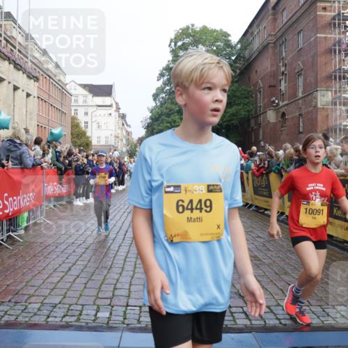 13.09.2026 - Kiel Lauf Yannick Fuchs http://msf.ph/oto/10282398 13.09.2026 08:56:20 Ziel 407, 470, 669, 759, 1009, 1346, 2173, 2497, 2640, 2685, 2719, 3350, 3750, 4023, 4165, 4537, 4602, 5459, 5545, 5687, 5759, 5823, 6003, 6212, 6275, 6371, 6591, 7390, 7702, 7726, 7769, 8056, 8259, 8544, 8784, 8917, 9374, 9957, 10610, 10803, 11310, 11409, 12242, 74, 76, 234, 277, 547, 645, 669, 808, 1126, 1160, 1249, 1310, 1444, 1581, 1712, 2143, 2197, 2711, 3179, 3253, 3350, 3358, 3409, 3454, 4545, 4682, 4755, 5012, 5259, 5289, 5297, 5547, 5759, 5781, 5876, 6212, 6232, 6290 meine-sportfotos.de