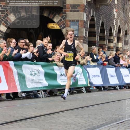 13.09.2026 - 21. swb-Marathon Bremen Strokosch-Dieckow http://msf.ph/oto/10282654 13.09.2026 10:27:15 Ziel 13502, 13627 meine-sportfotos.de