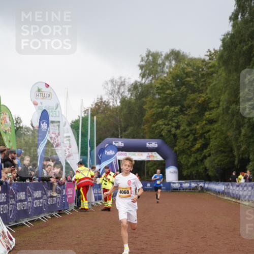 13.09.2026 - Airport Race Dennis Weichert http://msf.ph/oto/10282664 13.09.2026 10:21:09 Ziel 4068 meine-sportfotos.de
