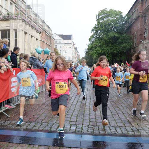 13.09.2026 - Kiel Lauf Yannick Fuchs http://msf.ph/oto/10282681 13.09.2026 08:56:34 Ziel 26, 582, 758, 1137, 1285, 1950, 2719, 3078, 3520, 3930, 4127, 4128, 4188, 4537, 4617, 5315, 6449, 7865, 7866, 8160, 8719, 8785, 9021, 9626, 10091, 10612, 10939, 11795, 12032, 74, 76, 234, 407, 470, 669, 759, 808, 1009, 1126, 1346, 1444, 1581, 2143, 2173, 2197, 2497, 2640, 2685, 2719, 3179, 3350, 3409, 3454, 3750, 4023, 4165, 5012, 5259, 5687, 5759, 6003, 6212, 6232, 7390, 9374, 482, 653, 1222, 2479, 2543, 5781 meine-sportfotos.de