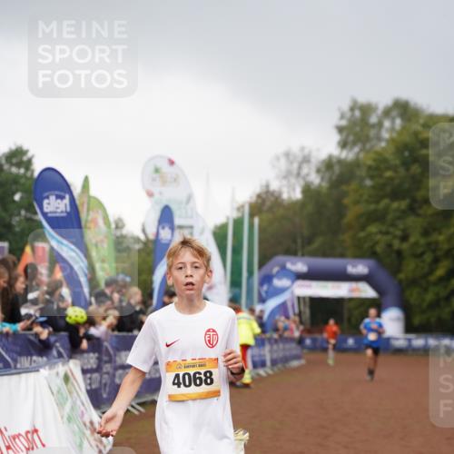 13.09.2026 - Airport Race Dennis Weichert http://msf.ph/oto/10282739 13.09.2026 10:21:11 Ziel 4068, 4188 meine-sportfotos.de