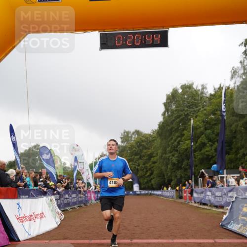 13.09.2026 - Airport Race Dennis Weichert http://msf.ph/oto/10282826 13.09.2026 10:21:17 Ziel 655, 4188 meine-sportfotos.de
