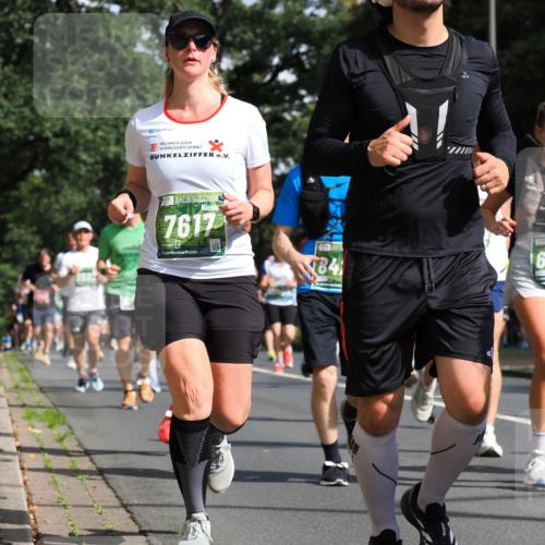 13.09.2026 - 21. swb-Marathon Bremen TobiasT http://msf.ph/oto/10282859 13.09.2026 12:03:05 Laufen 30, 7617, 1, 184, 6 meine-sportfotos.de