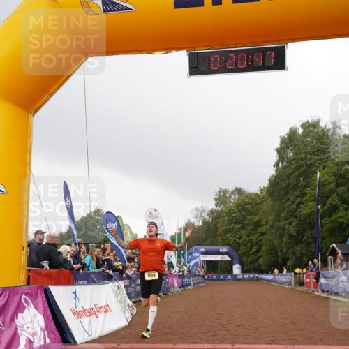 13.09.2026 - Airport Race Dennis Weichert http://msf.ph/oto/10282870 13.09.2026 10:21:20 Ziel 655, 4188 meine-sportfotos.de