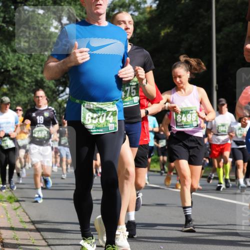 13.09.2026 - 21. swb-Marathon Bremen TobiasT http://msf.ph/oto/10282963 13.09.2026 12:03:24 Laufen 19, 345, 6504, 7285, 26, 75, 26, 8498 meine-sportfotos.de