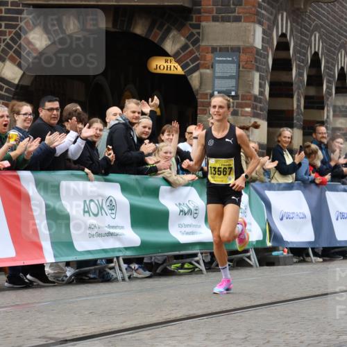 13.09.2026 - 21. swb-Marathon Bremen Strokosch-Dieckow http://msf.ph/oto/10282967 13.09.2026 10:28:48 Ziel 12272, 13515, 13547, 13567, 13635, 13614 meine-sportfotos.de
