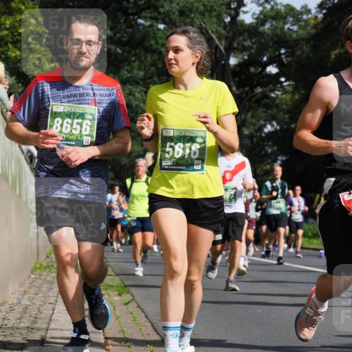 13.09.2026 - 21. swb-Marathon Bremen TobiasT http://msf.ph/oto/10283012 13.09.2026 12:03:29 Laufen 8656, 26, 5616, 6708, 21, 40 meine-sportfotos.de