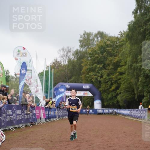 13.09.2026 - Airport Race Dennis Weichert http://msf.ph/oto/10283024 13.09.2026 10:21:47 Ziel 5245, 5300 meine-sportfotos.de