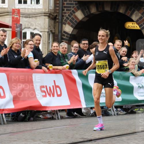 13.09.2026 - 21. swb-Marathon Bremen Strokosch-Dieckow http://msf.ph/oto/10283029 13.09.2026 10:28:48 Ziel 12272, 13515, 13547, 13567, 13635, 13614 meine-sportfotos.de