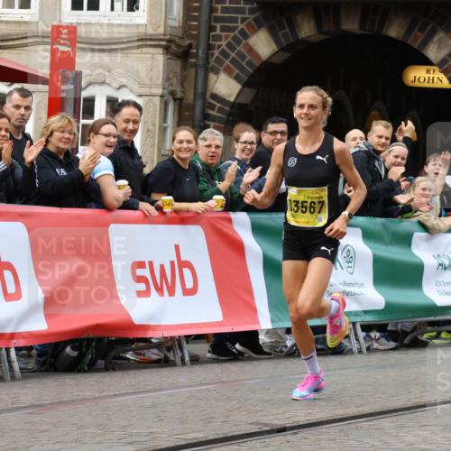13.09.2026 - 21. swb-Marathon Bremen Strokosch-Dieckow http://msf.ph/oto/10283035 13.09.2026 10:28:48 Ziel 12272, 13515, 13547, 13567, 13635, 13614 meine-sportfotos.de
